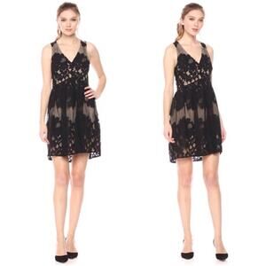 ALI & JAY NWT Le Grand Roue Mini Dress Black Lace & Nude Sleeveless Size M
